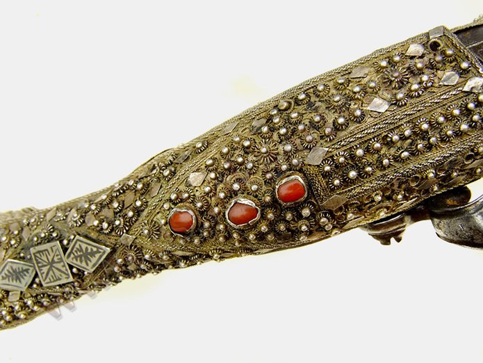 Fine Turkish Balkan Flintlock pistol with silver filigree and pink coralwork