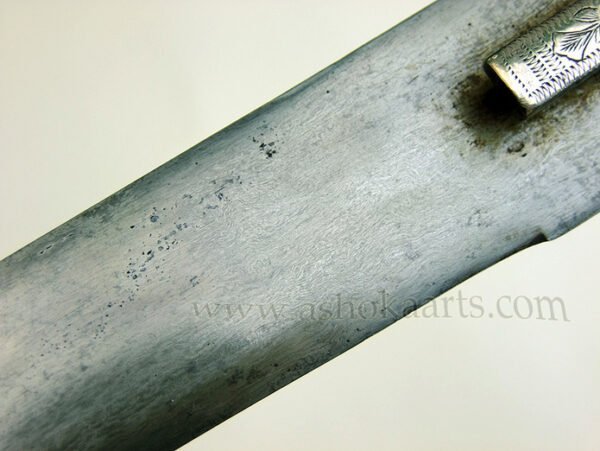 Indian Tulwar sword with Silver hilt, Wootz steel blade and Devanagri ...