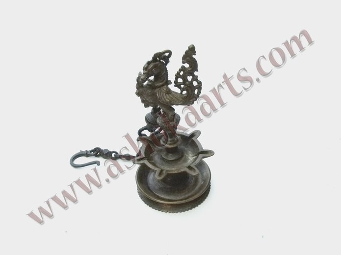 Hanging Bronze Oil Lamp in the Shape of a Bird India - E-mosaik