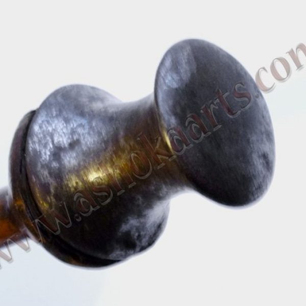 unusual-congo-dagger-with-weighed-butt-ashokaarts-7-8000